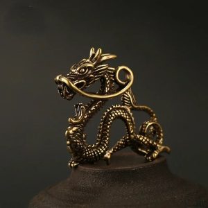 1 Piece Vintage Brass Dragon Statue β Feng Shui Animal Ornament for Wealth & Prosperity